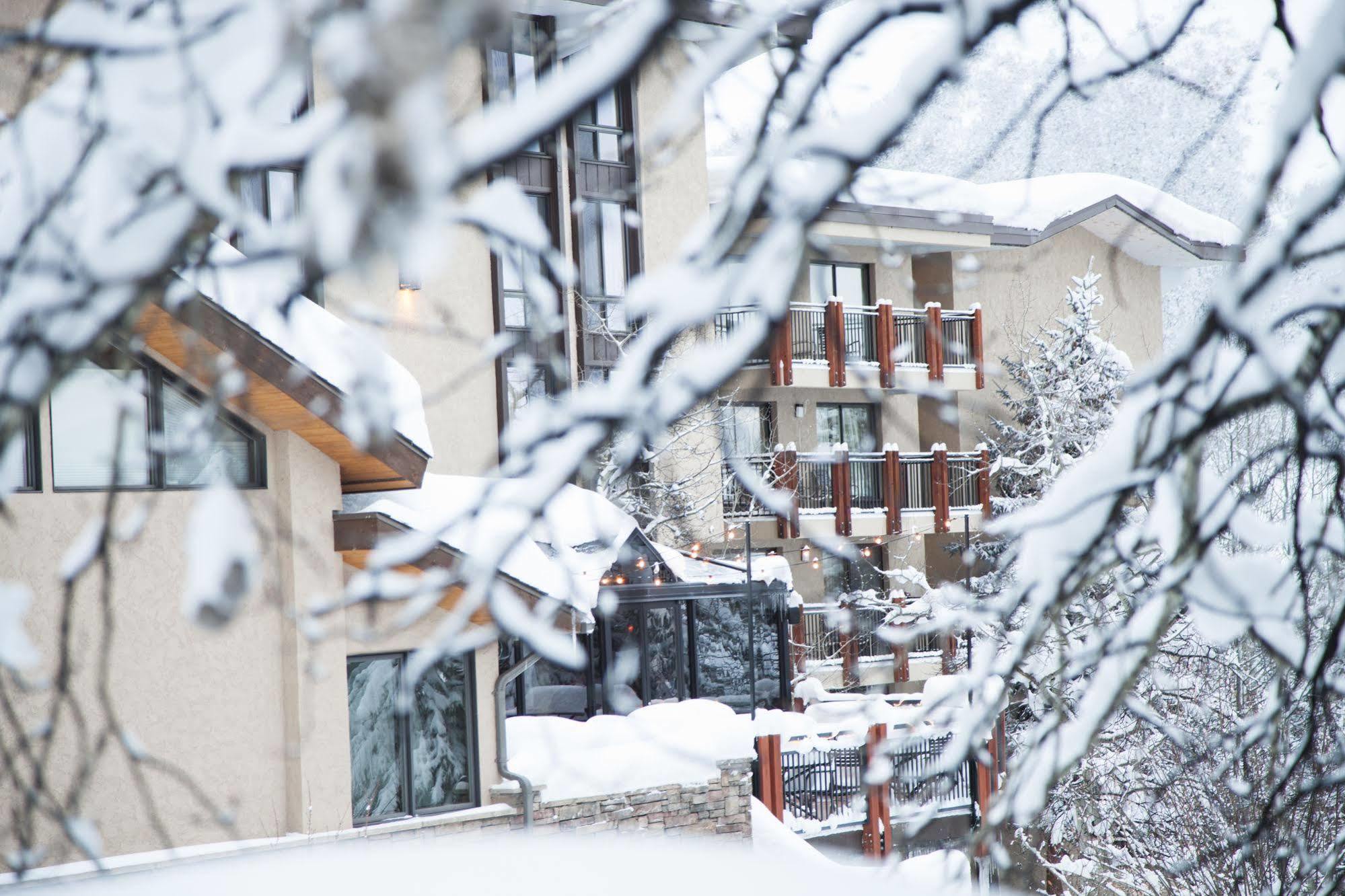 Stonebridge Inn, A Destination By Hyatt Residence Snowmass Village Exterior photo